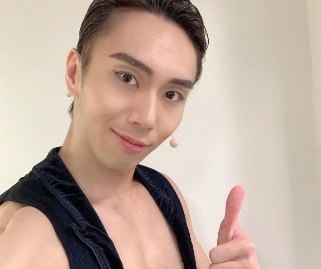 ミュージカル男優の楽屋ショット