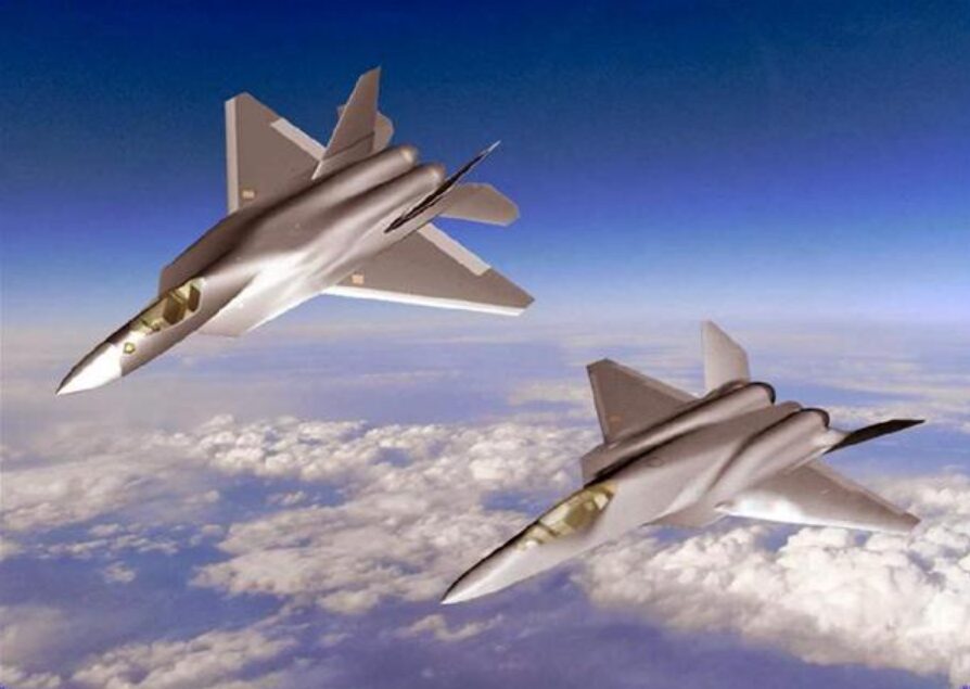 2機編隊で飛行中の戦闘機