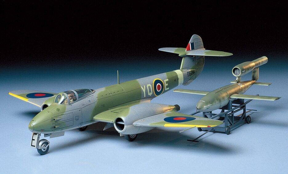 双発ジェット戦闘機の模型