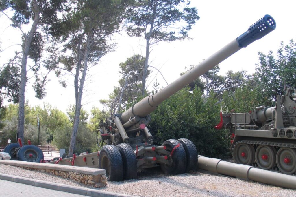 S-23 180mmカノン砲