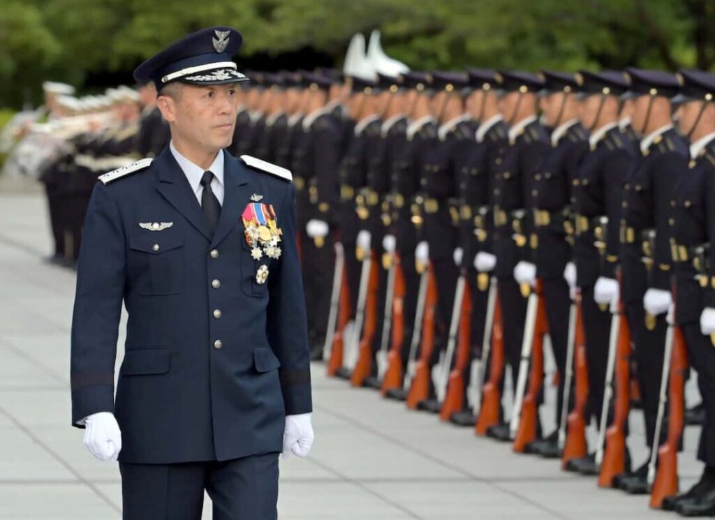 航空自衛隊幕僚長の就任式